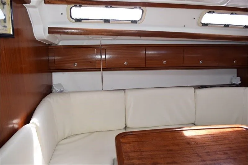 Nina Charter Boat