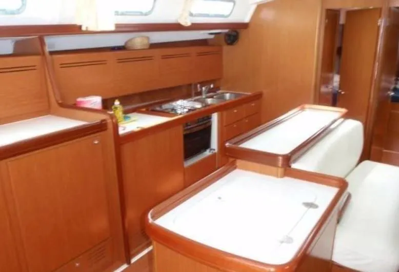 Orion 6 Charterboot - 5