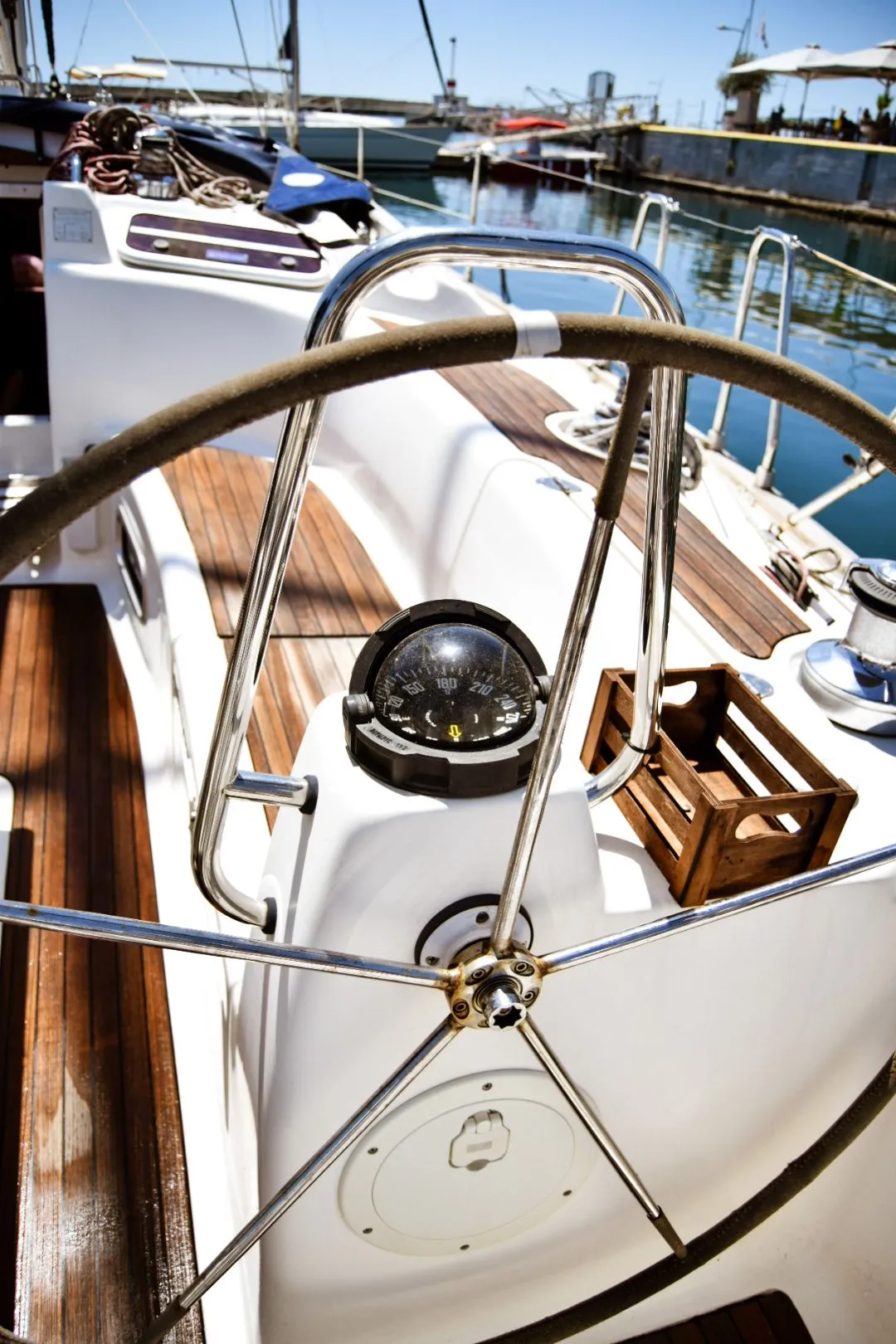 Kavala Kiralık Bavaria 46 14.2m Yelkenli Yat