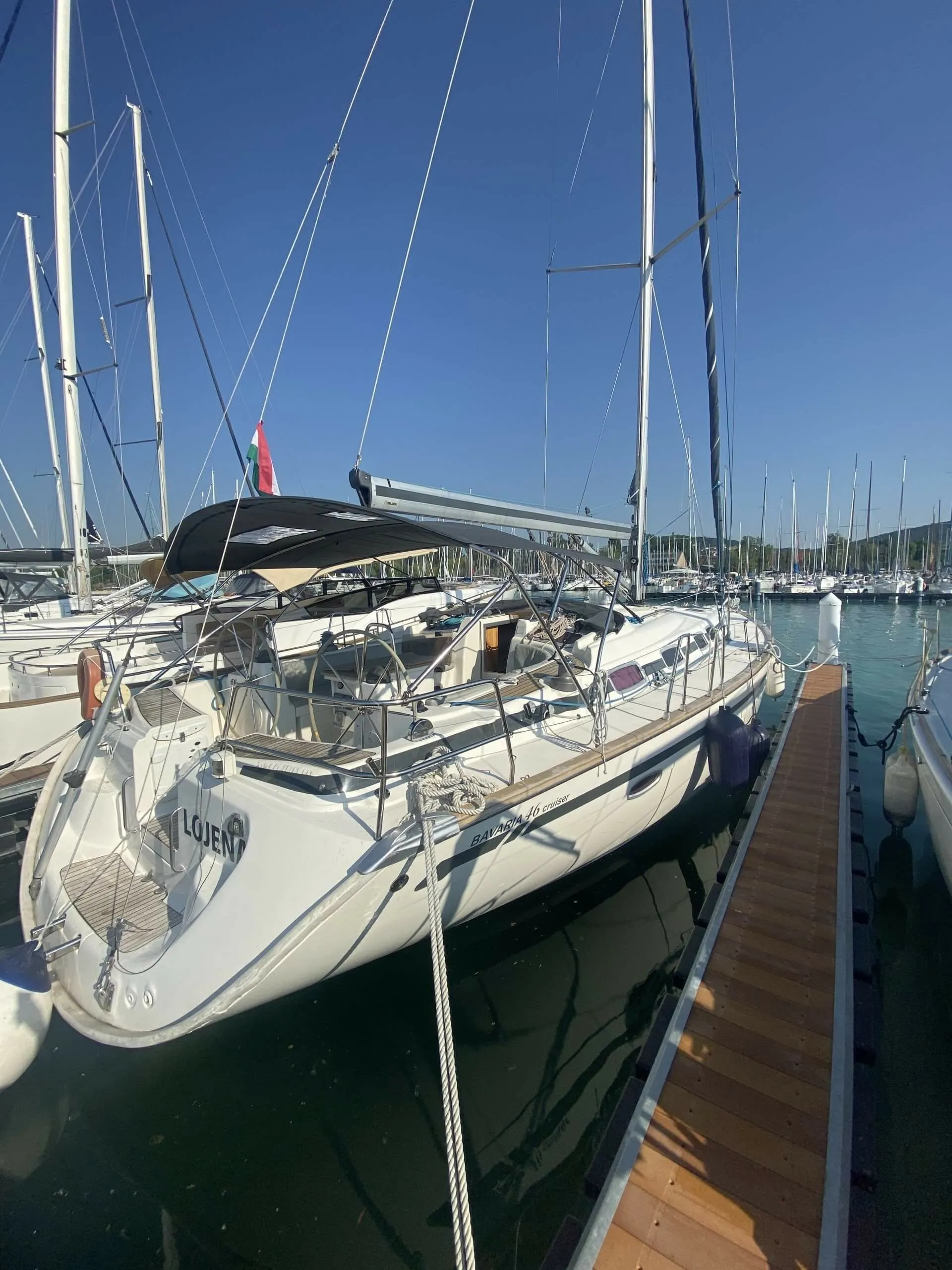 Lojena Charter Boat