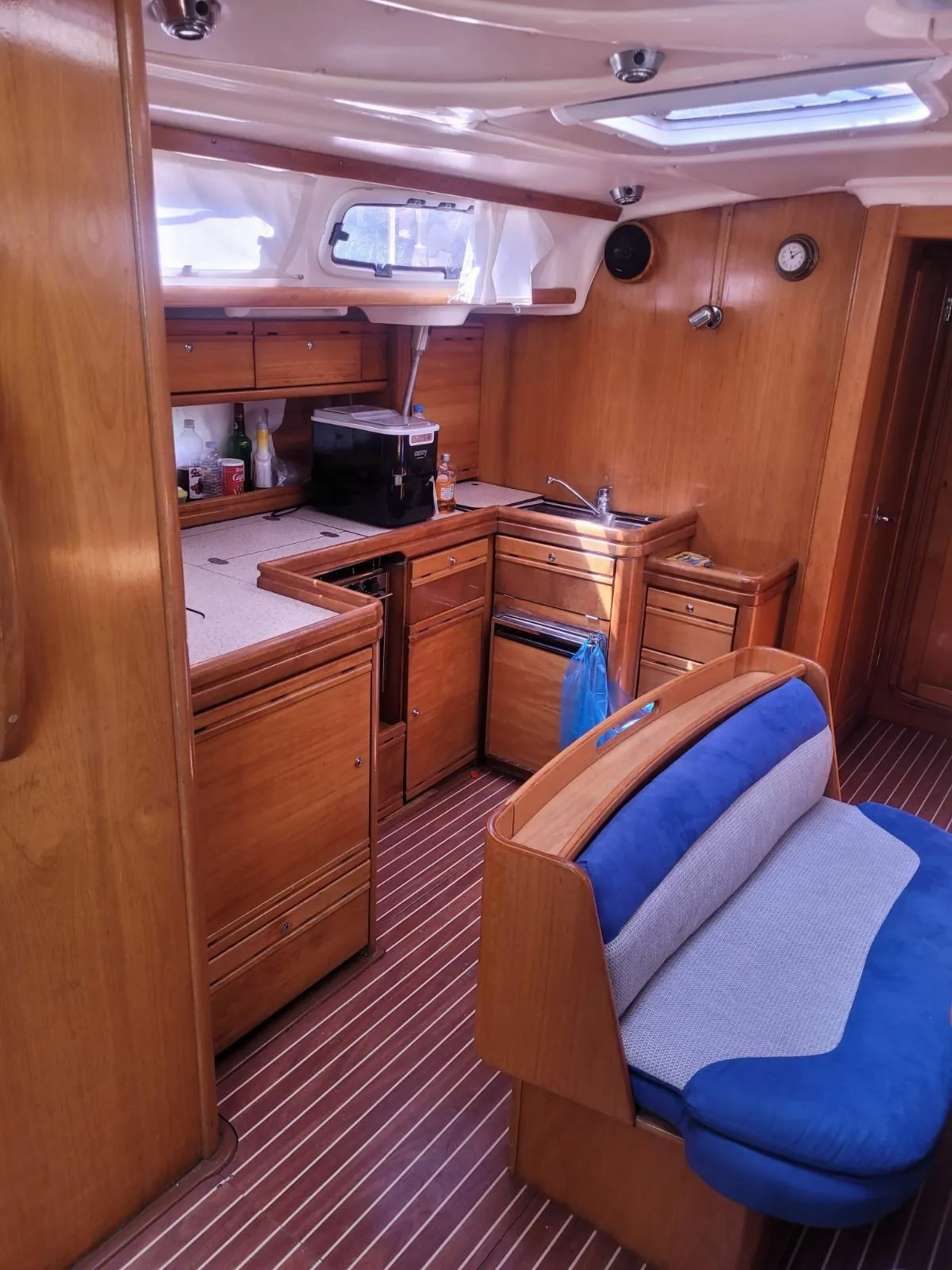 Denise Charterboot - 4