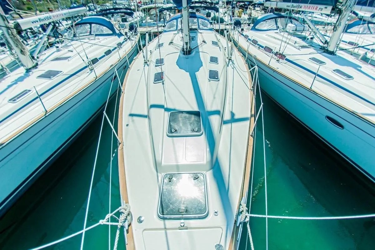 13m Sevastopol Boat Hire