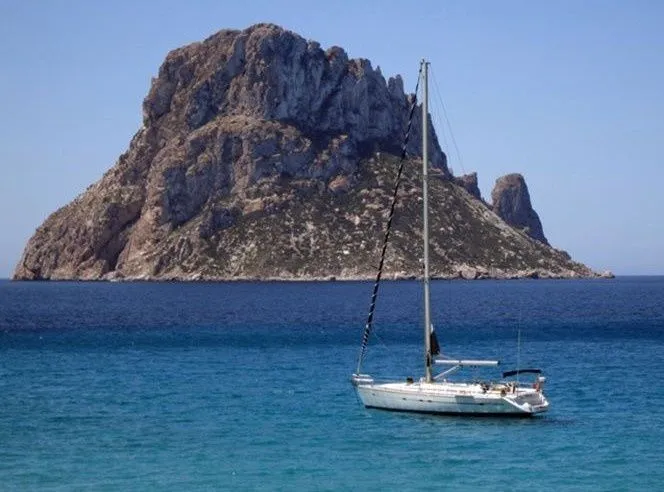 14.75m Ibiza Town Bavaria 47 Hire