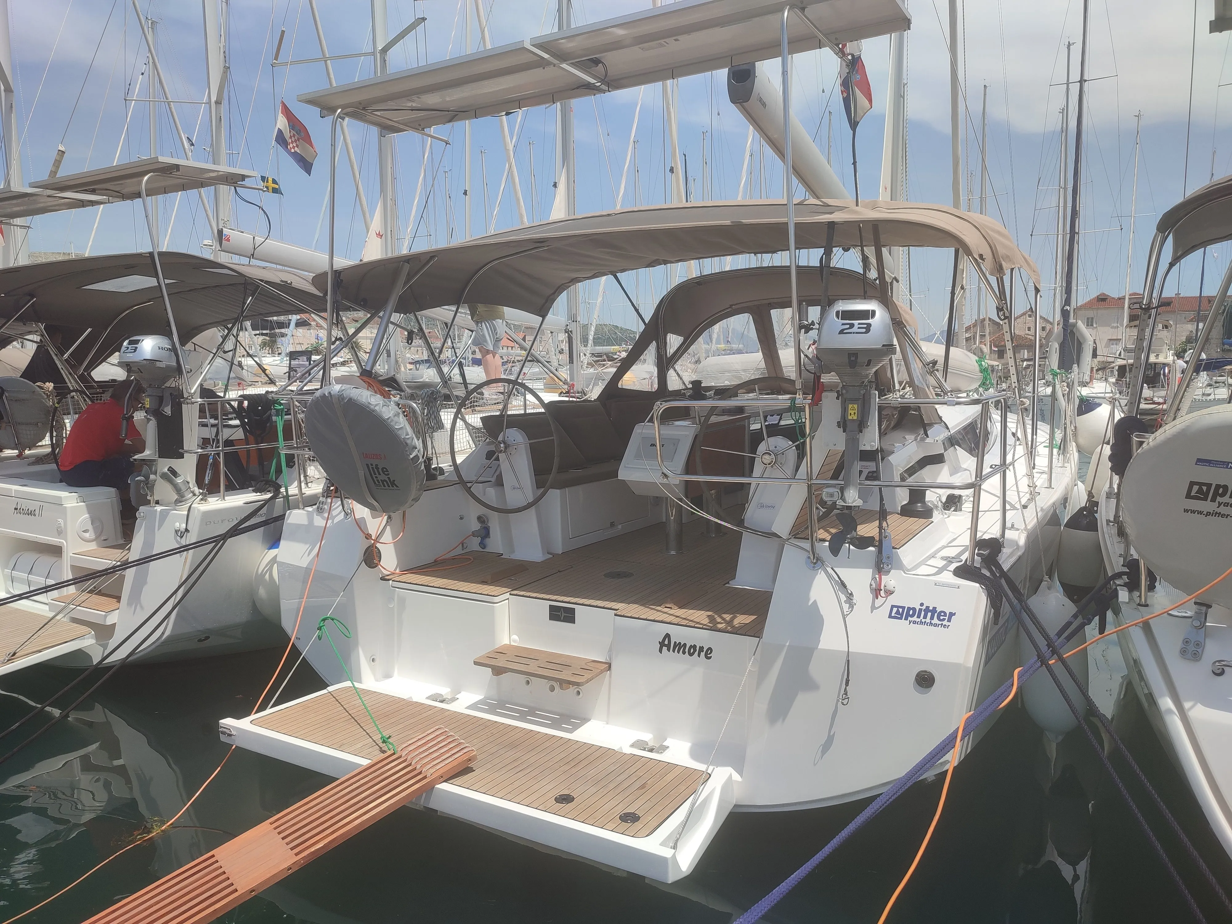 Amore Charterboot - 3