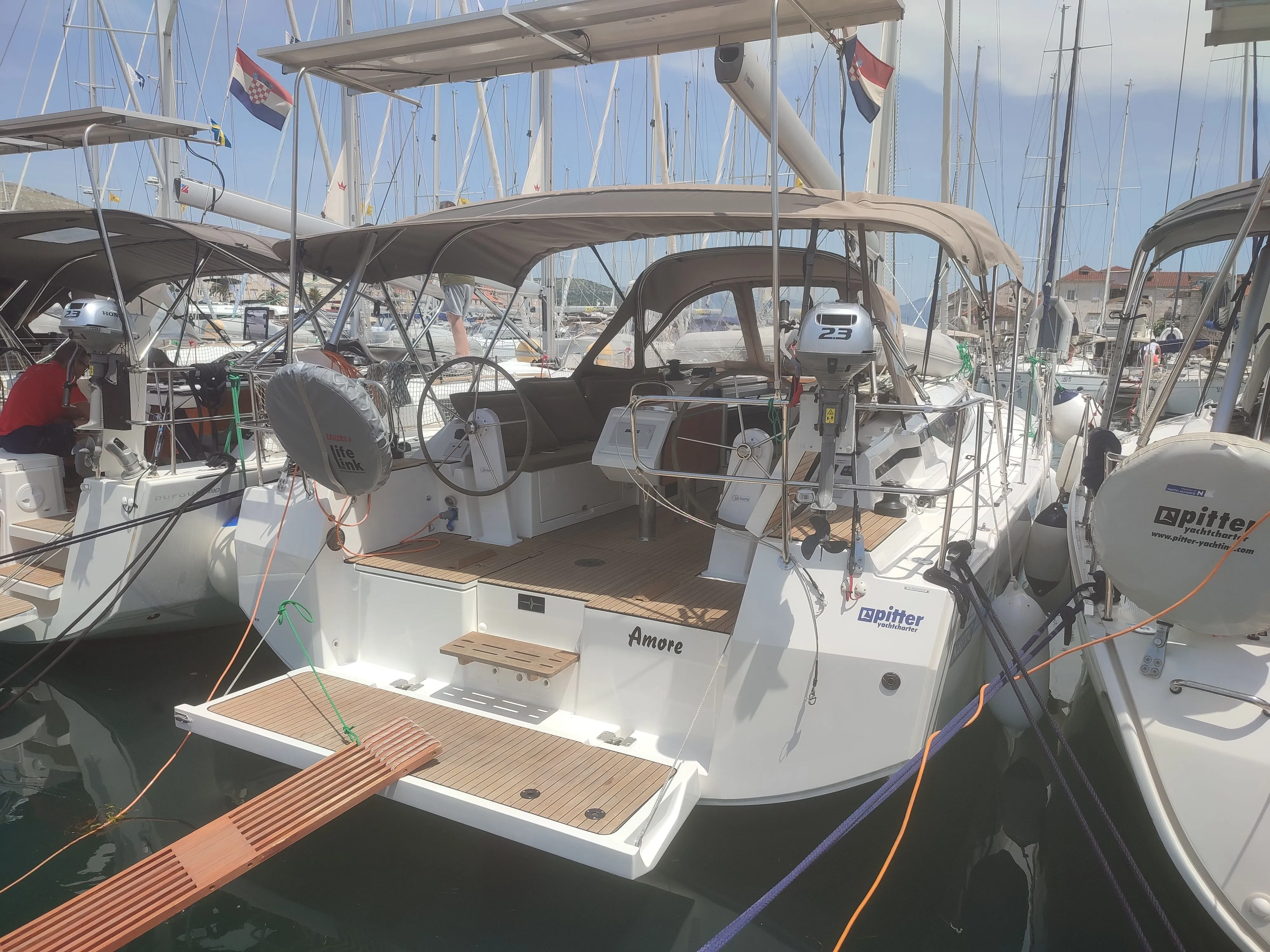 Amore Charterboot - 4