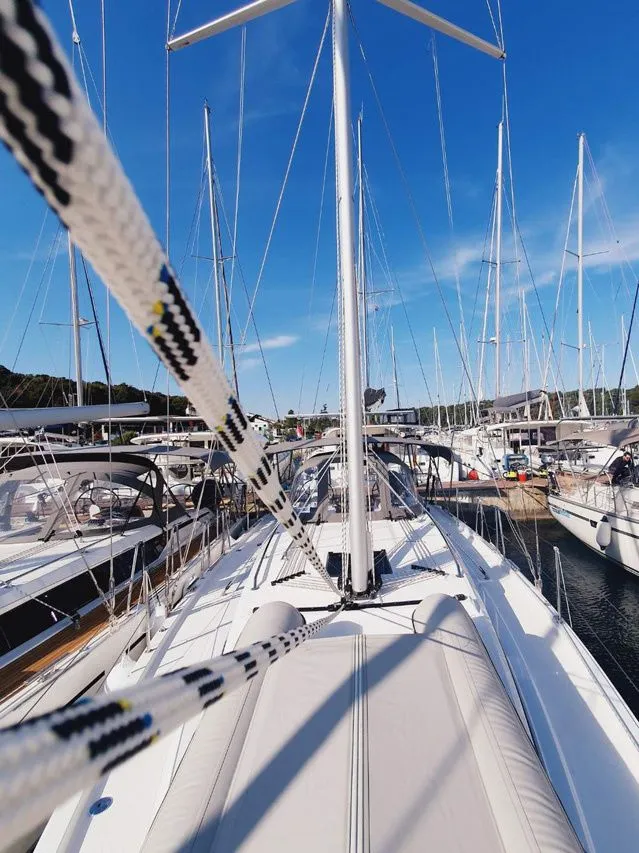 No Name Charterboot - 5