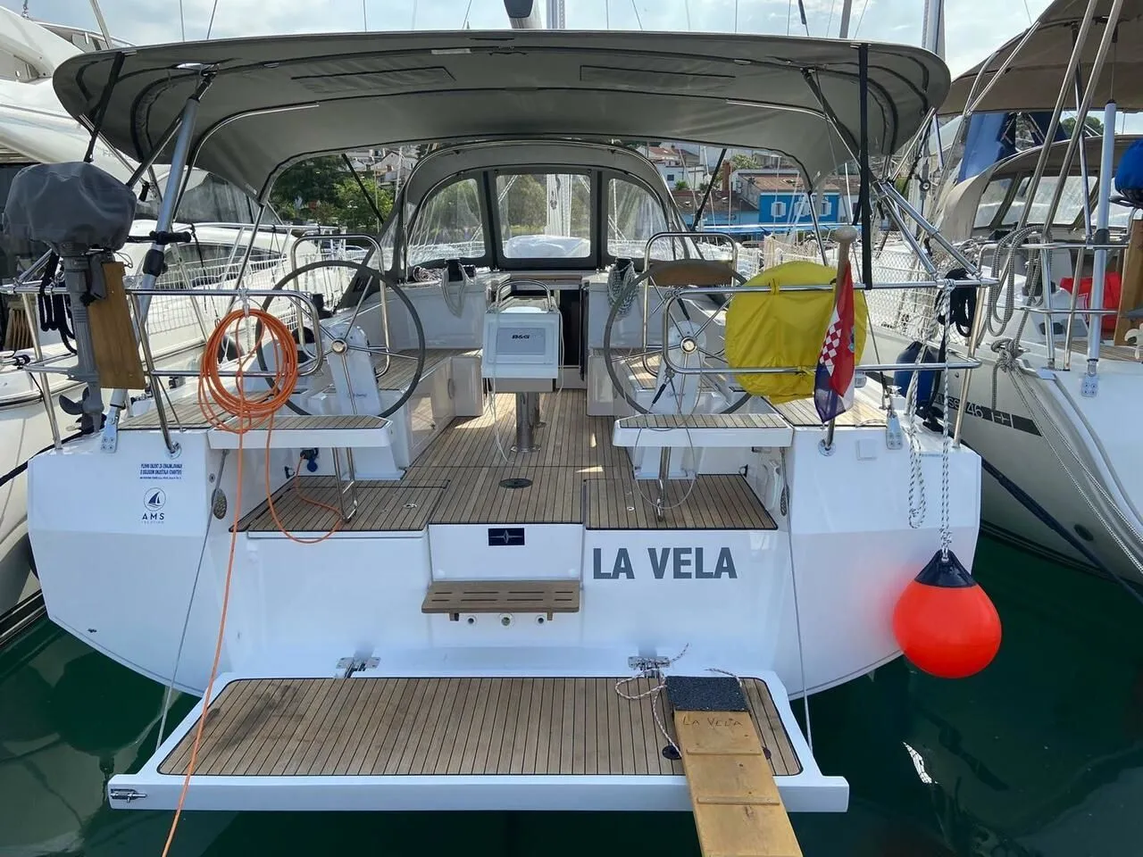Rent a 11.31m Sailing Yacht Bavaria C38 in Vrsar