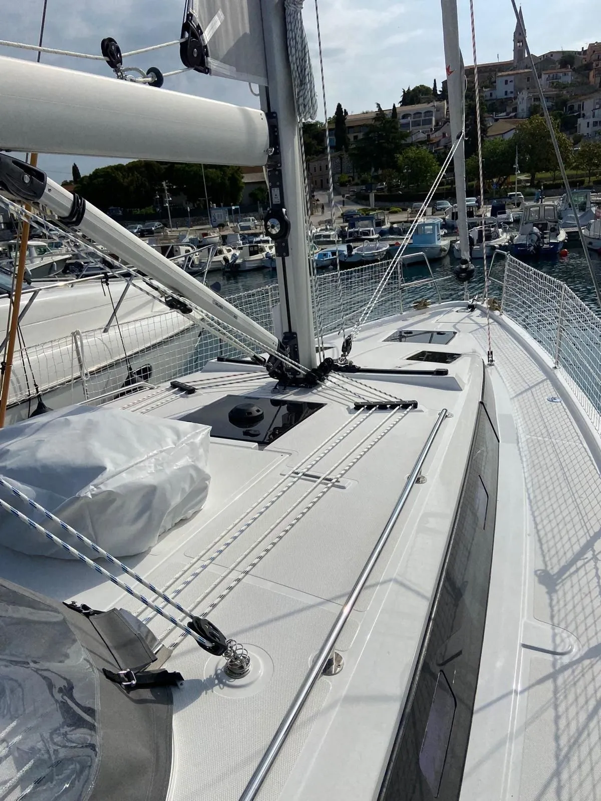 La Vela Charter Boat