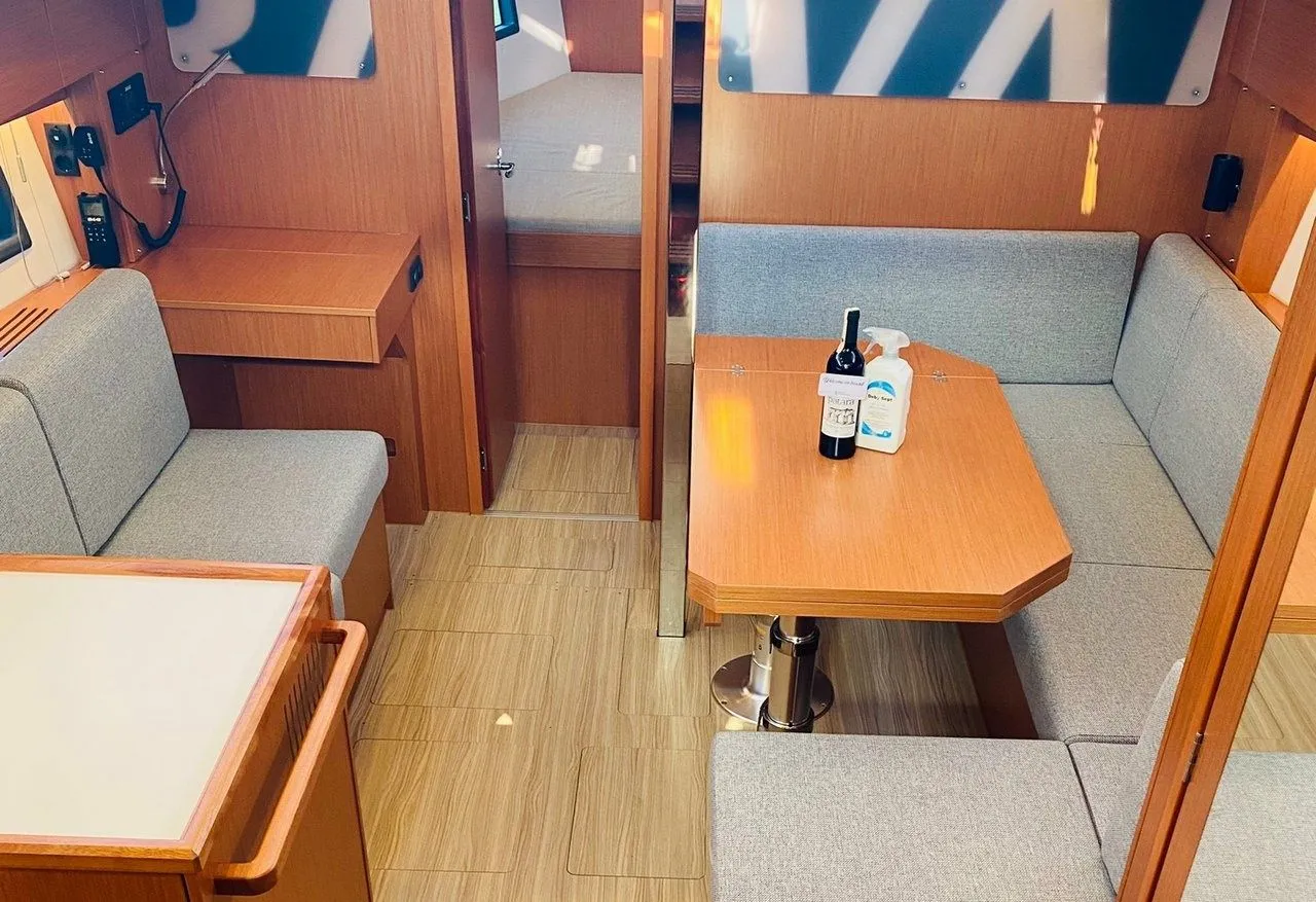 Чартер Simurg - 5