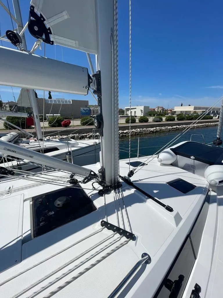 Sunny Charter Boat - 4