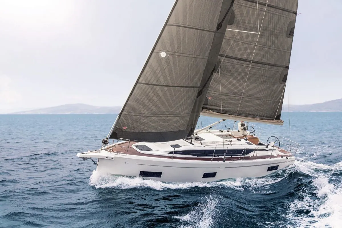 Charter a 11.38m Boat in Trapani