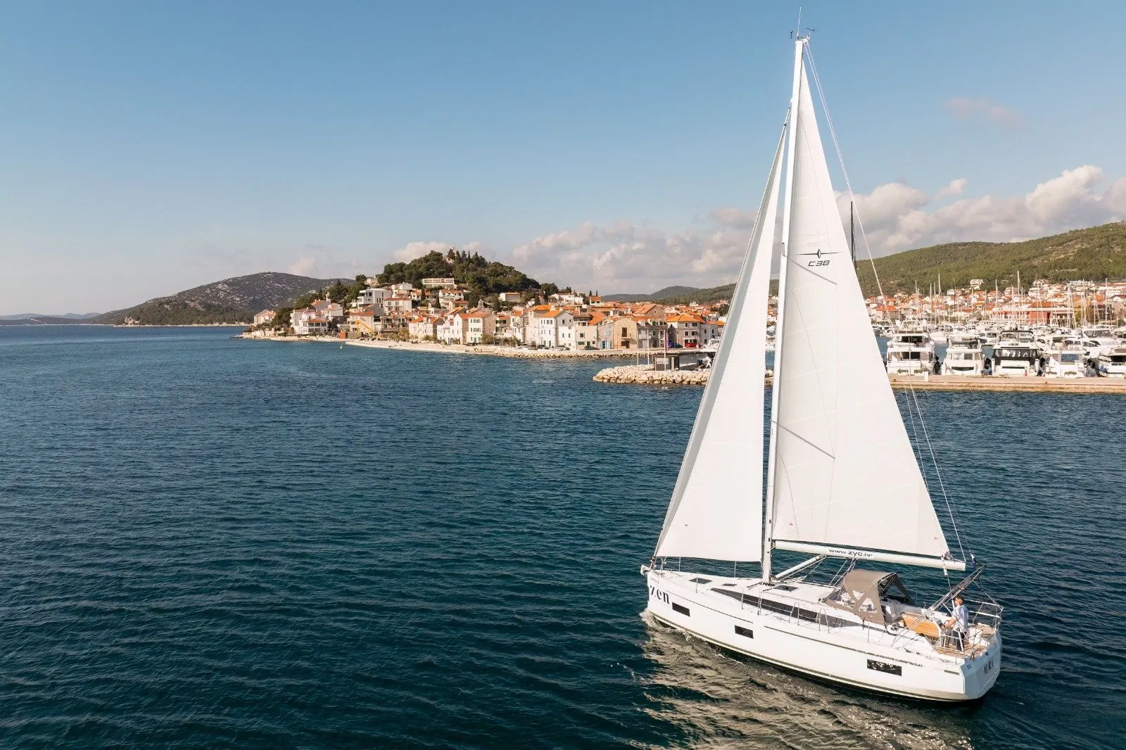 Aura Charter Boat