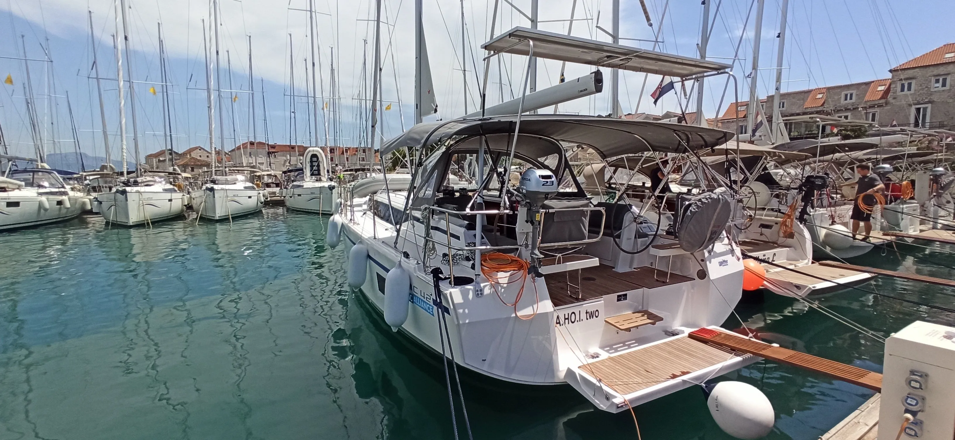 Чартер A.HO.I  two - 3