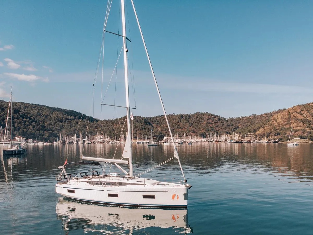 Aruna Mietboot - 4