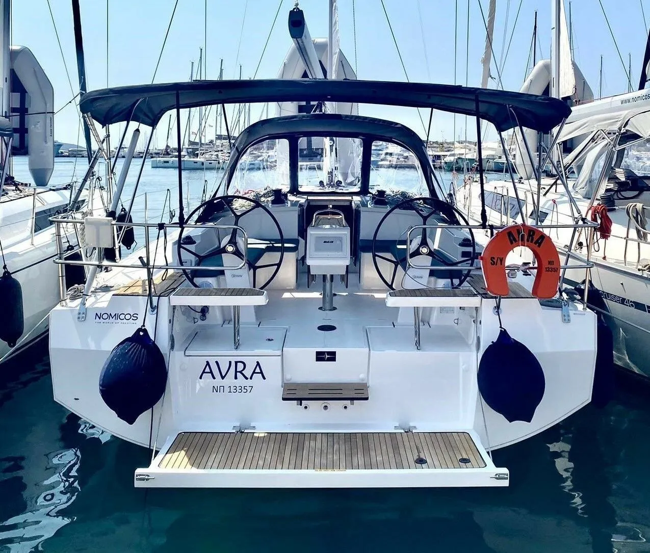 Чартер Avra - 3