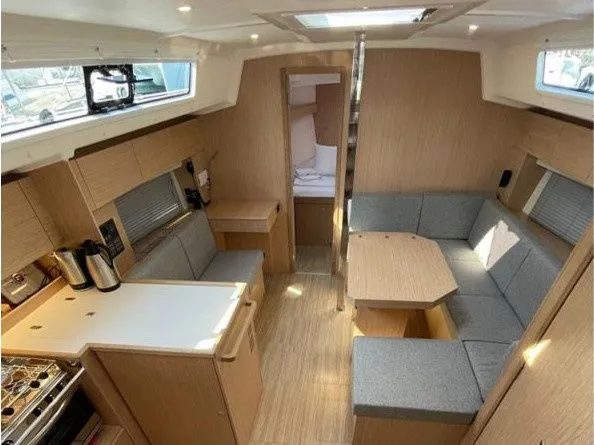 Чартер Donuha - 3