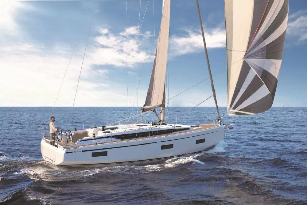 12.4m Nikiana Bavaria C42 Sailing Yacht Hire