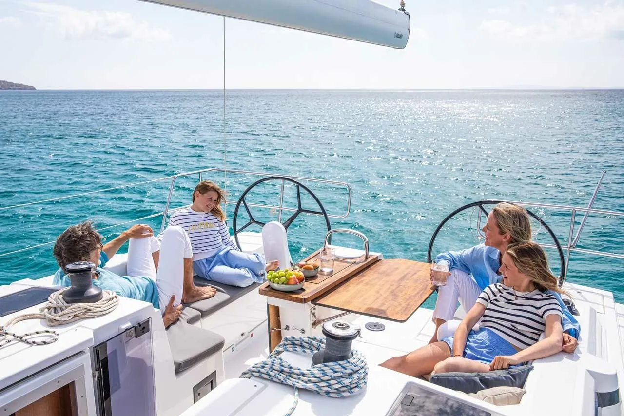 Livia Charterboot - 5