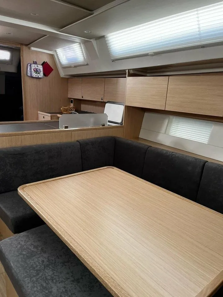 Seacloud Charter Boat