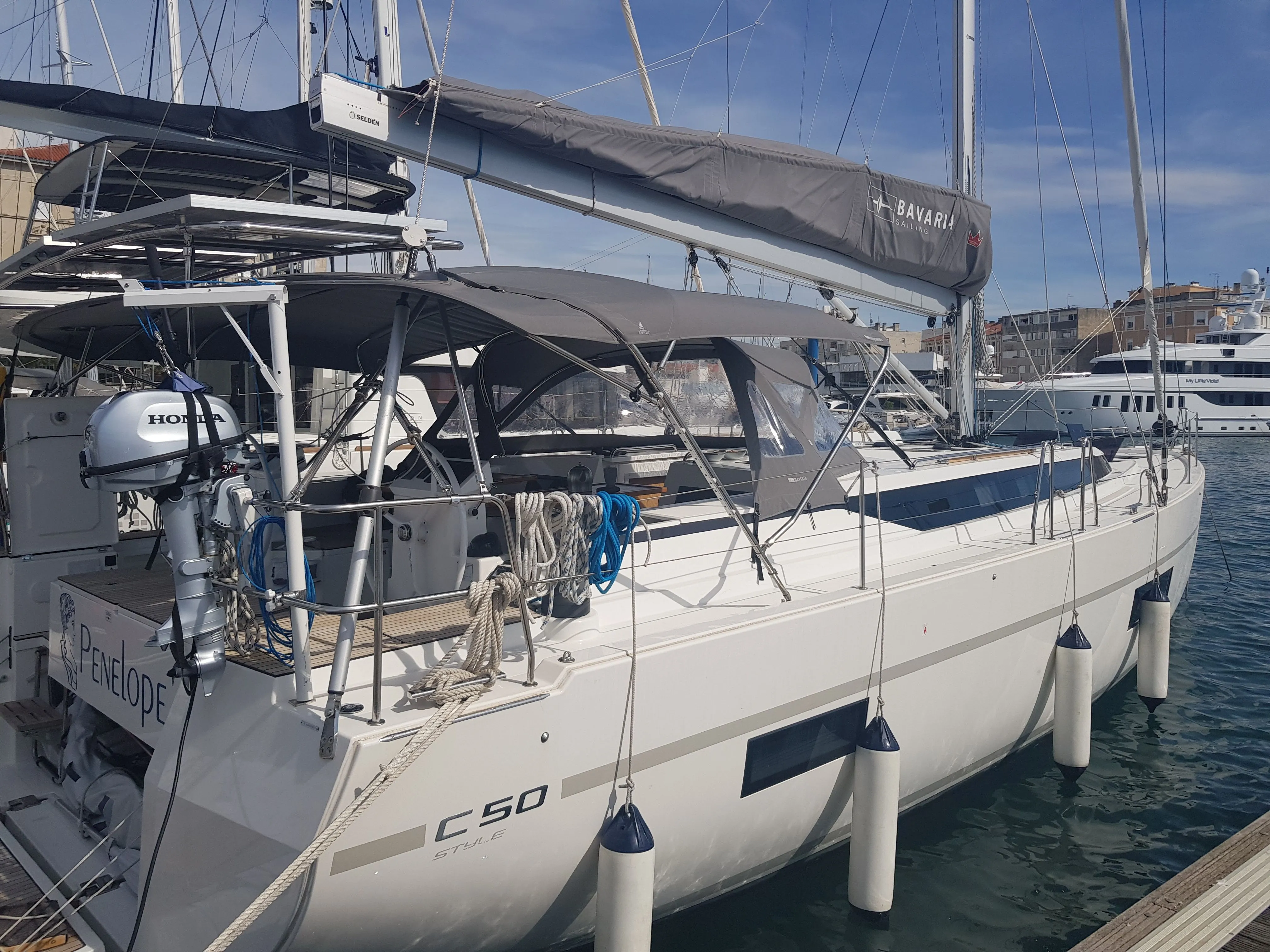 Penelope Charterboot - 5