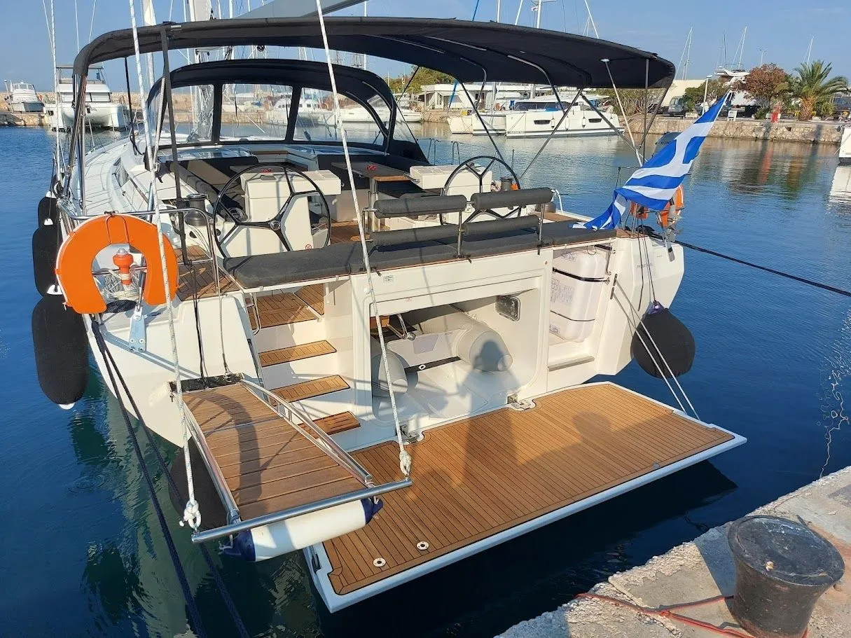Promitheas Charter Boat - 3