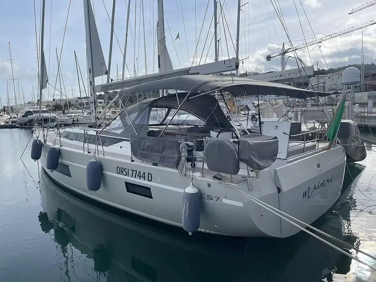 Maimai Charterboot - 3