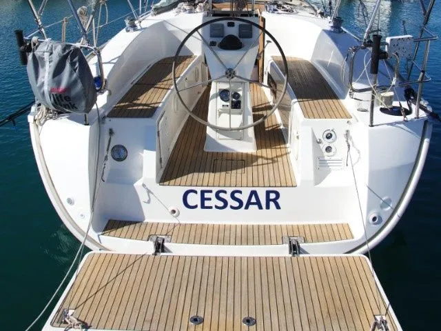 Cessar Charterboot - 3
