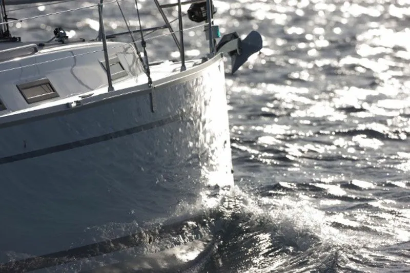 Al Charter Boat
