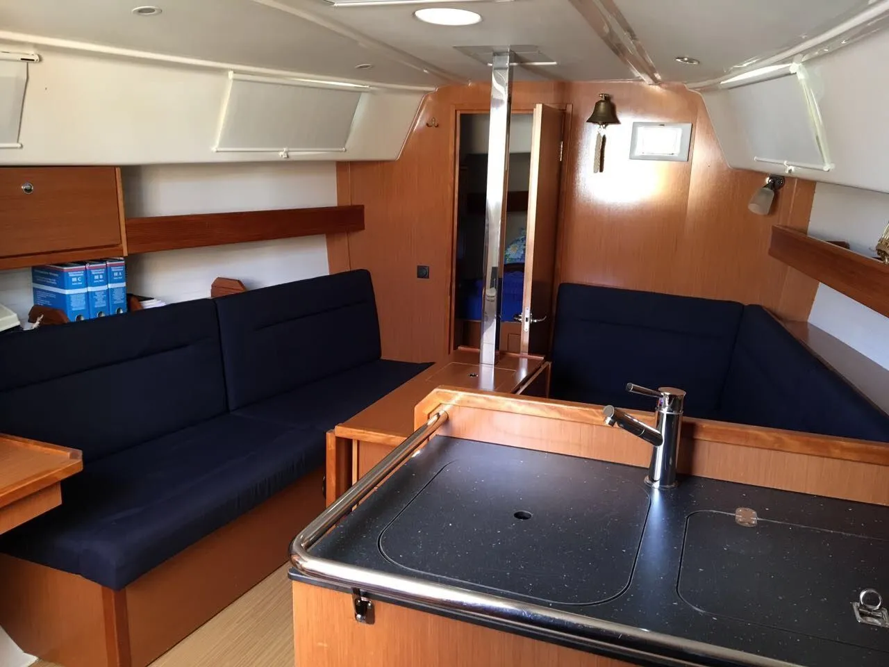 Nici Charter Boat