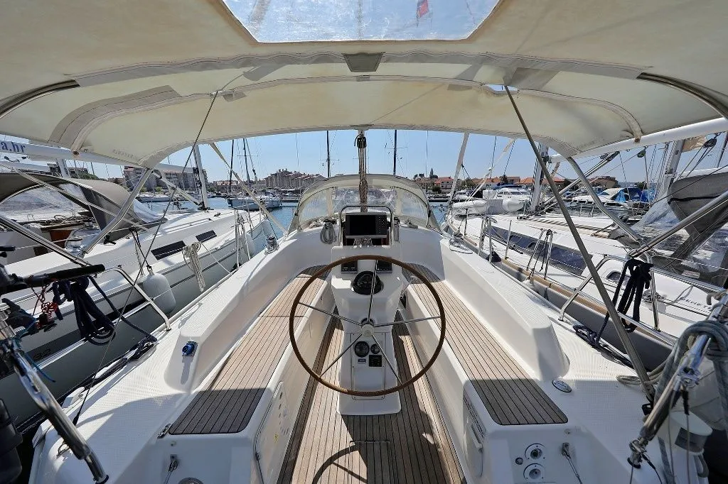 Star Chiara Charter Boat - 4