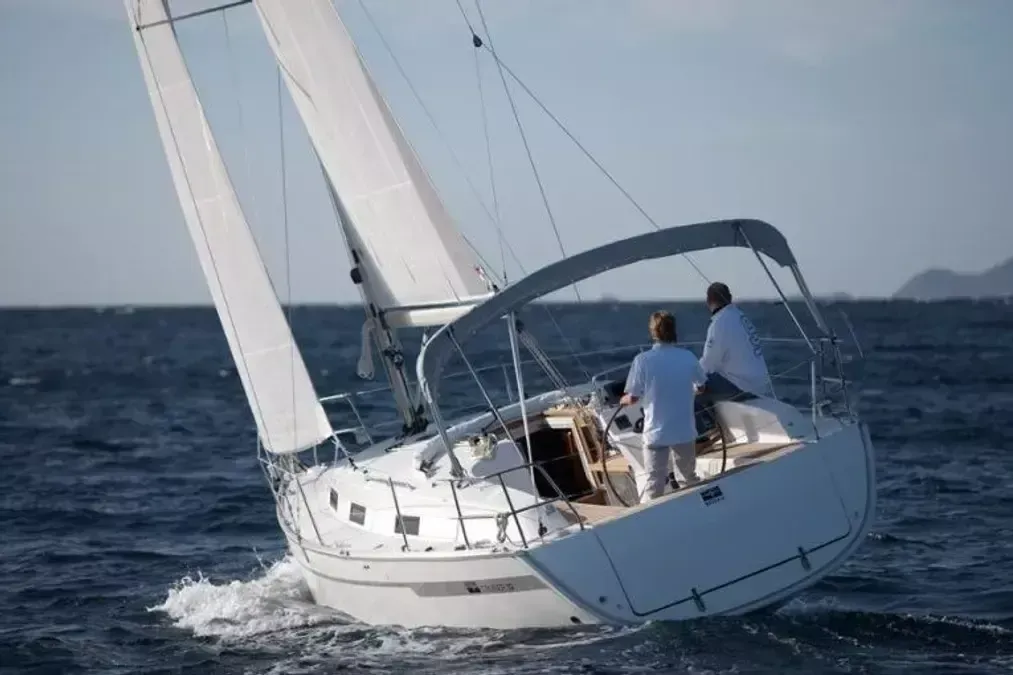 Avanti Due Charter Boat - 3