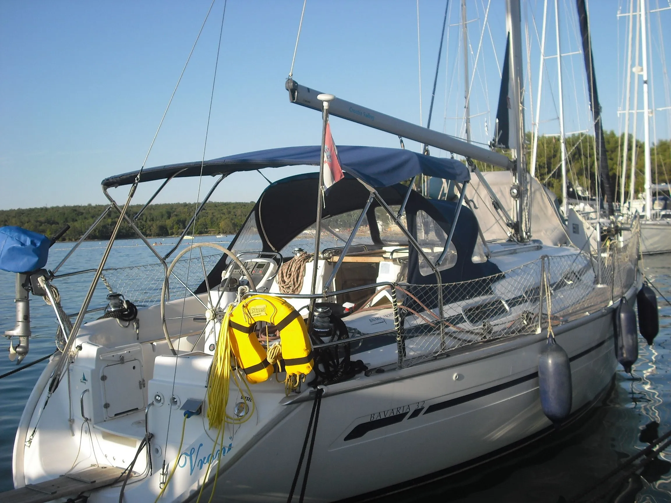Explore Funtana on a 10.3m 2 Cabin Sailing Yacht Rental