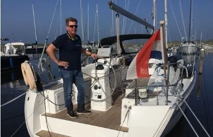 Aqua Charter Boat