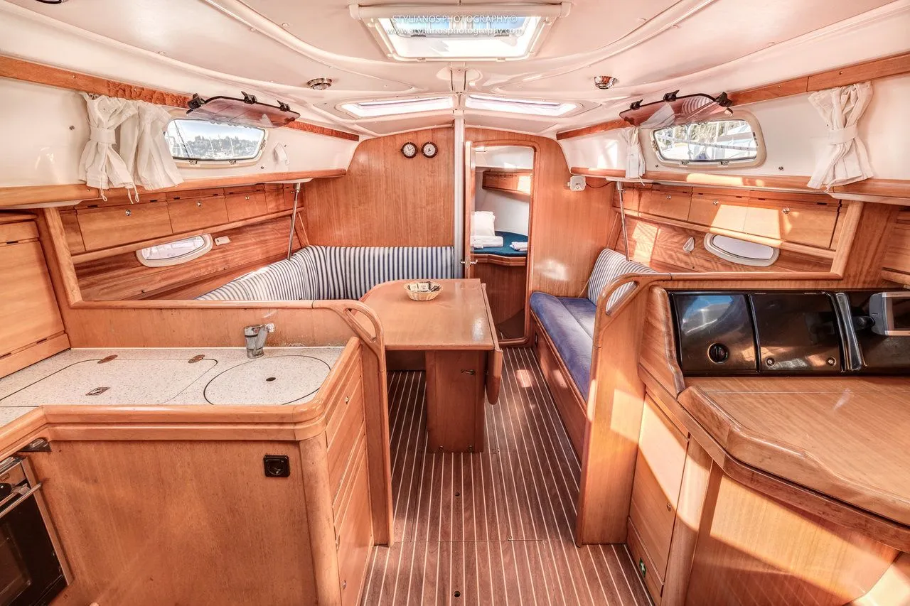 Чартер Athena - 5