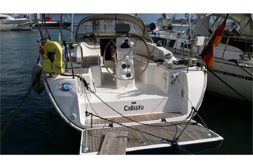 Callisto Charter Boat