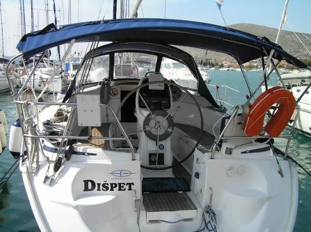 Rent a 10.65m Boat in Trogir