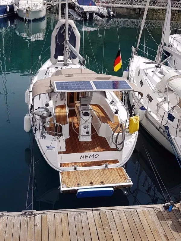 9.99m Göcek 2 Cabin Sailing Yacht Hire