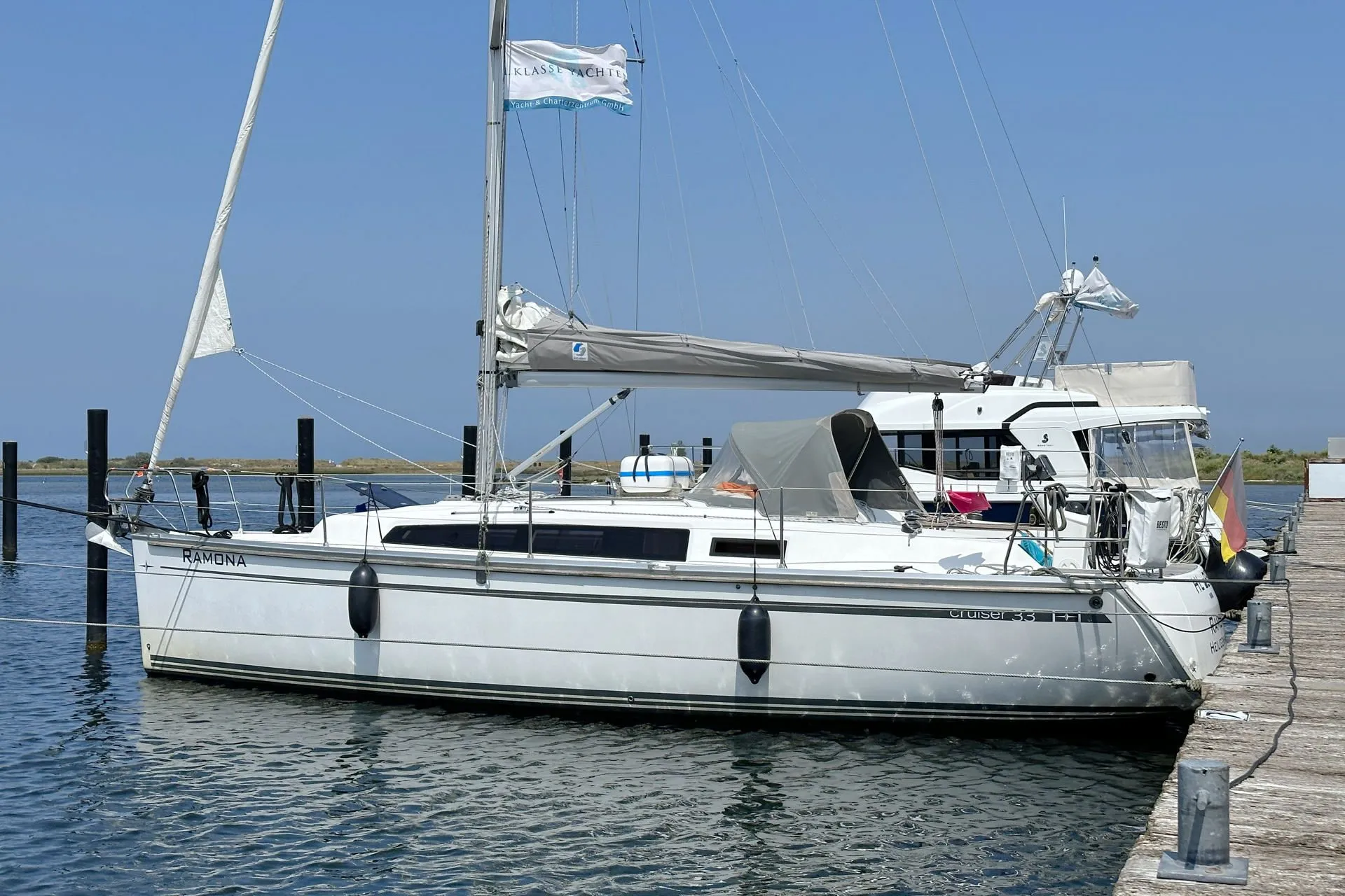 Charter a 9.99m 2 Cabin Sailing Yacht in Heiligenhafen