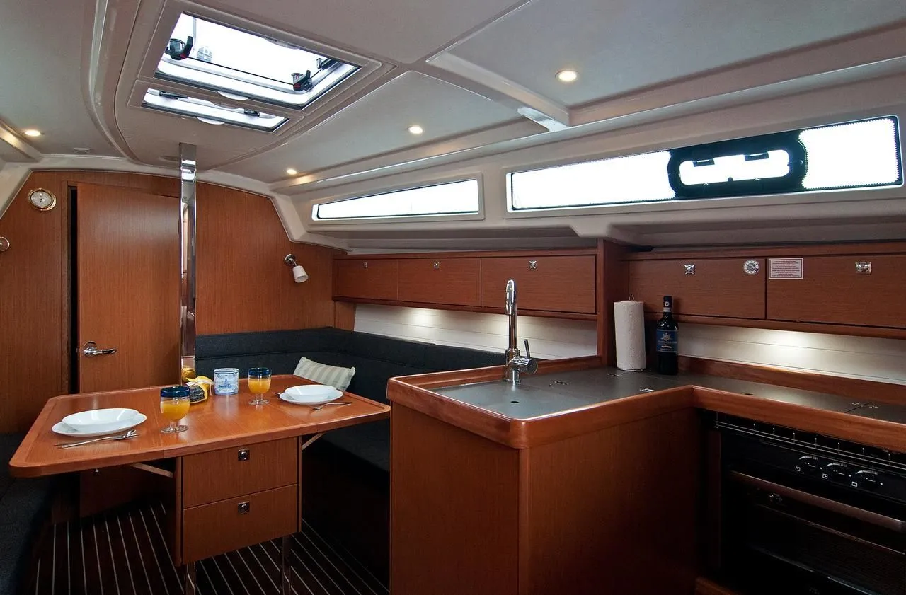 Adria Masa Charter Boat - 3