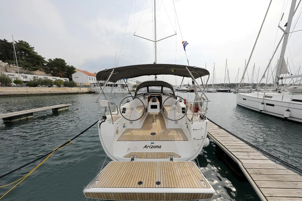 Arizona Charter Boat