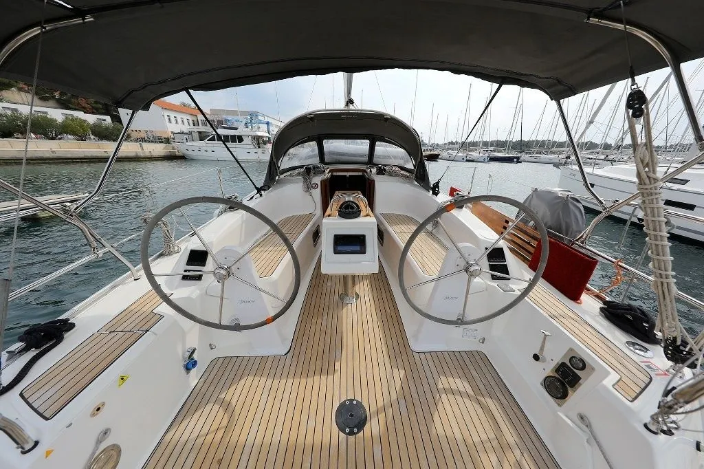 Arizona Charter Boat