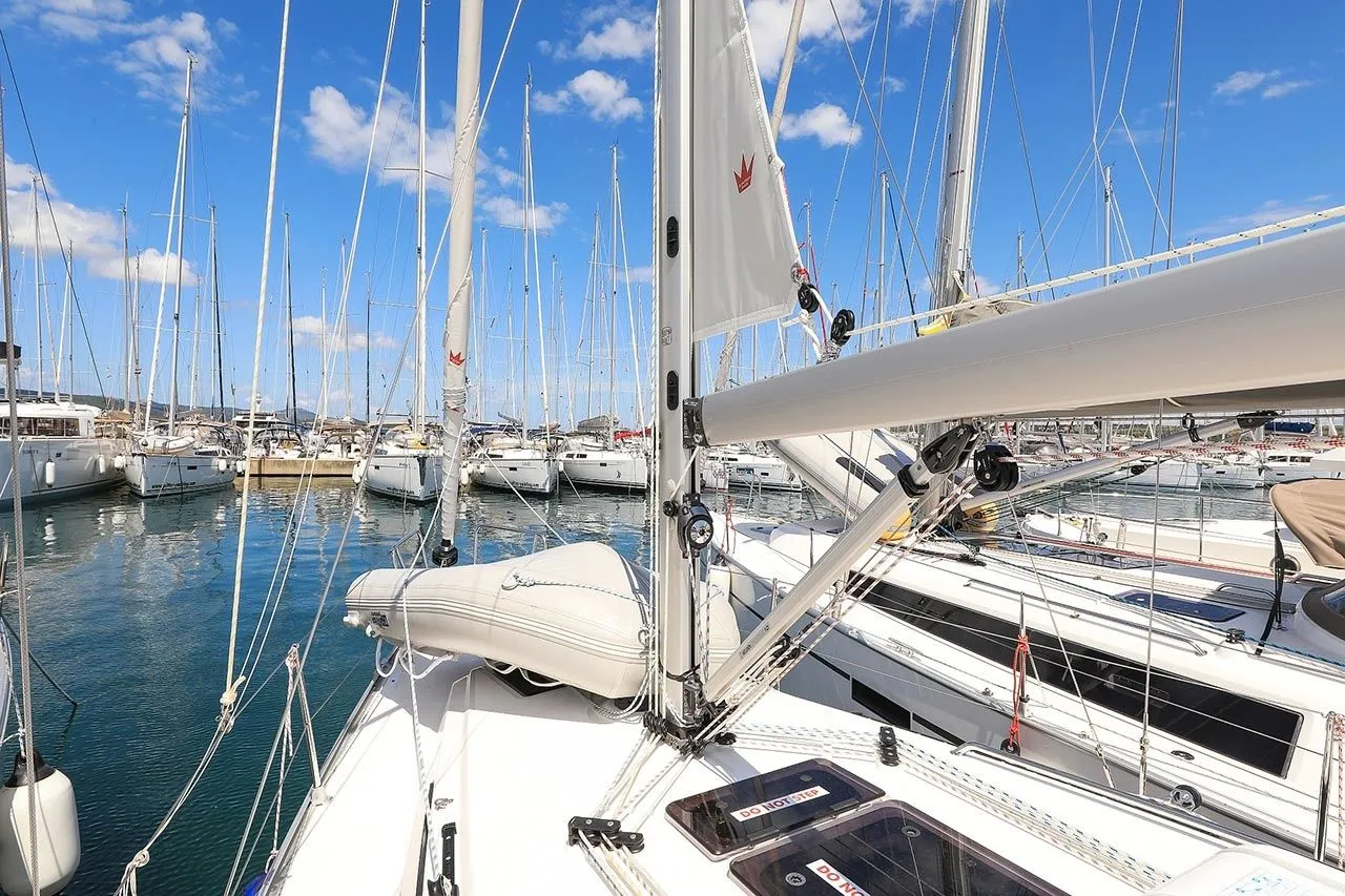 Deneb Charterboot - 3