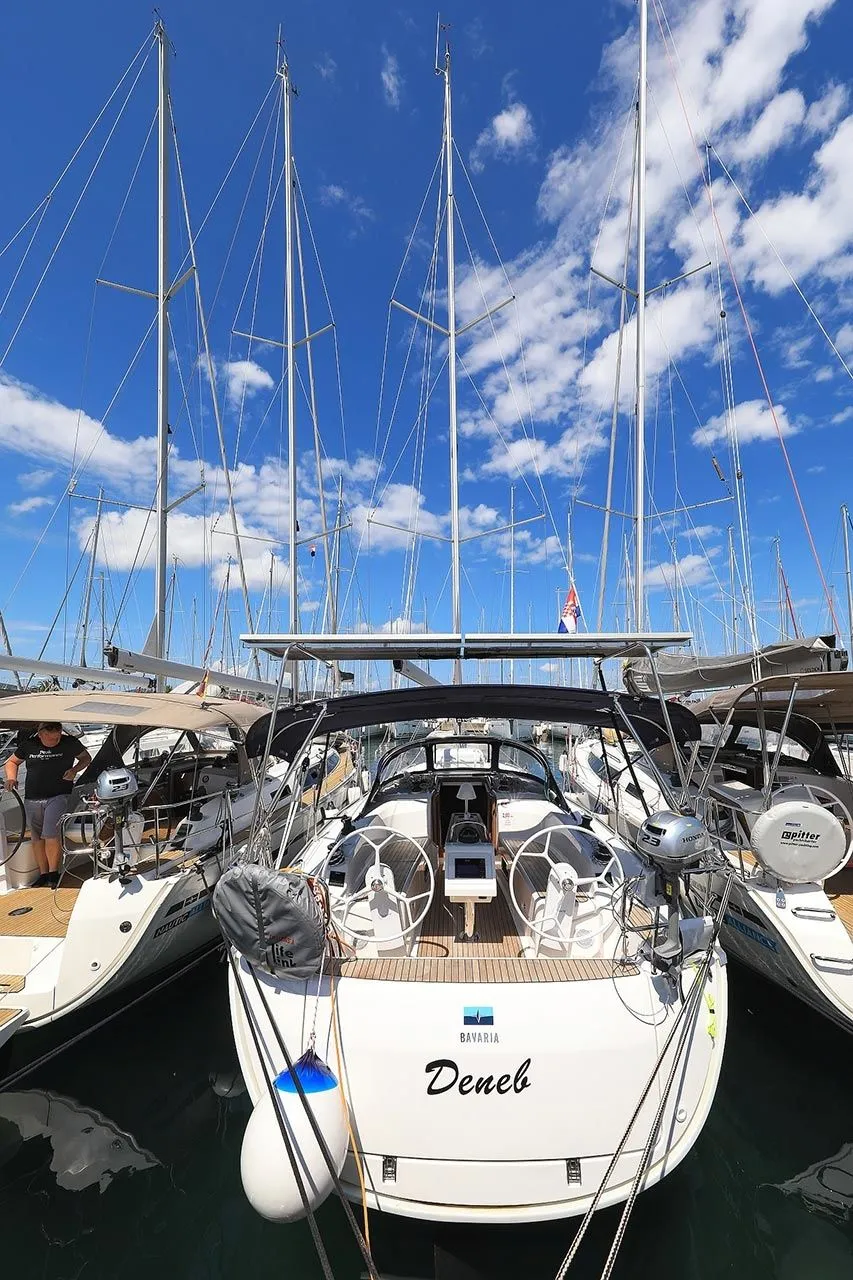 Deneb Charterboot - 4