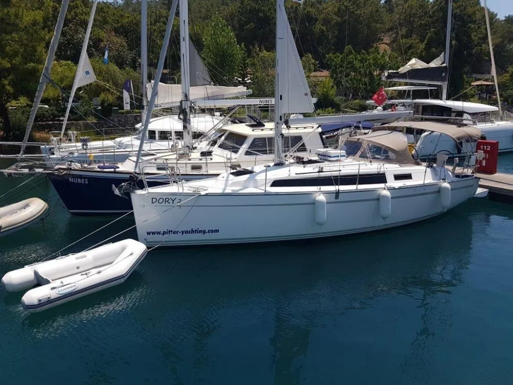 Rent a 9.99m Bavaria Cruiser 34 Sailing Yacht in Göcek