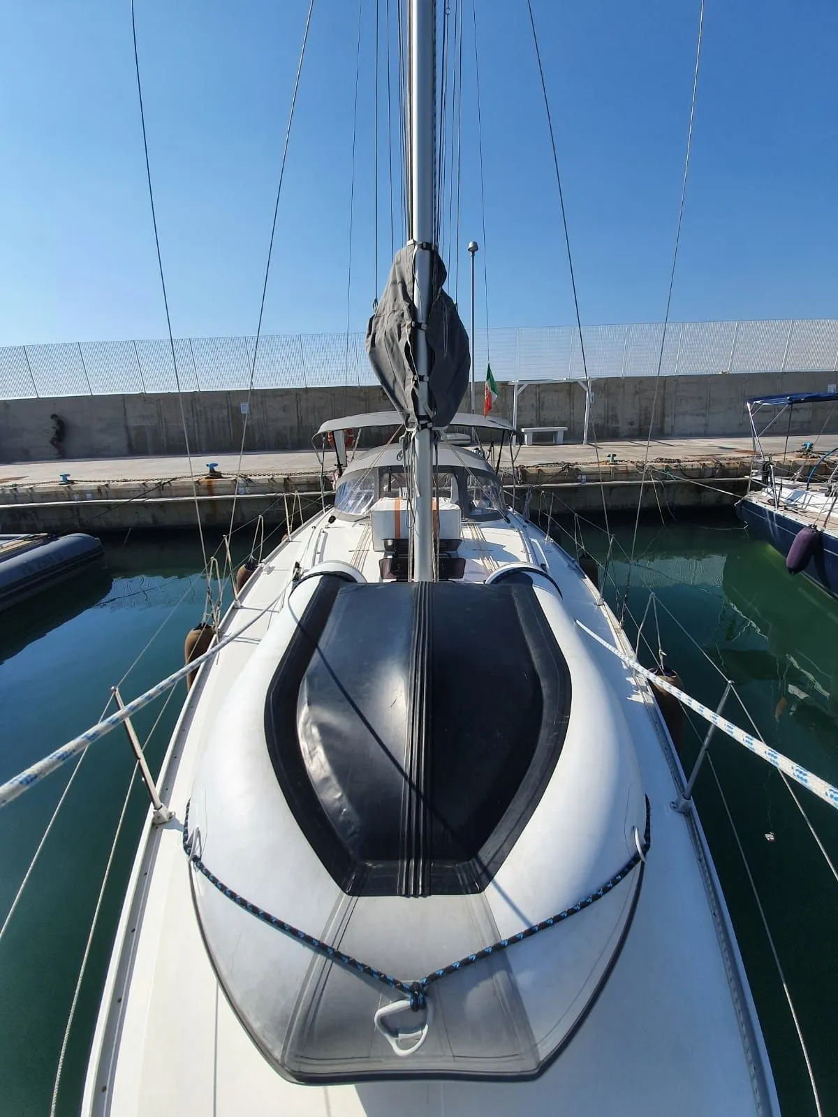 Goccia Charter Boat