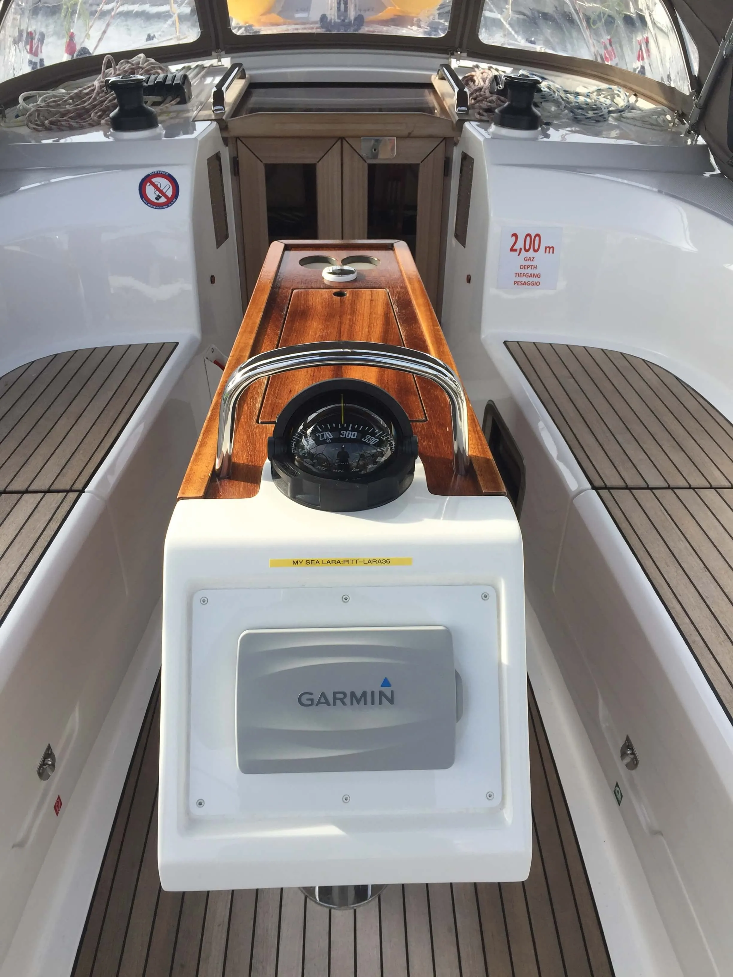 Lara Charterboot - 4