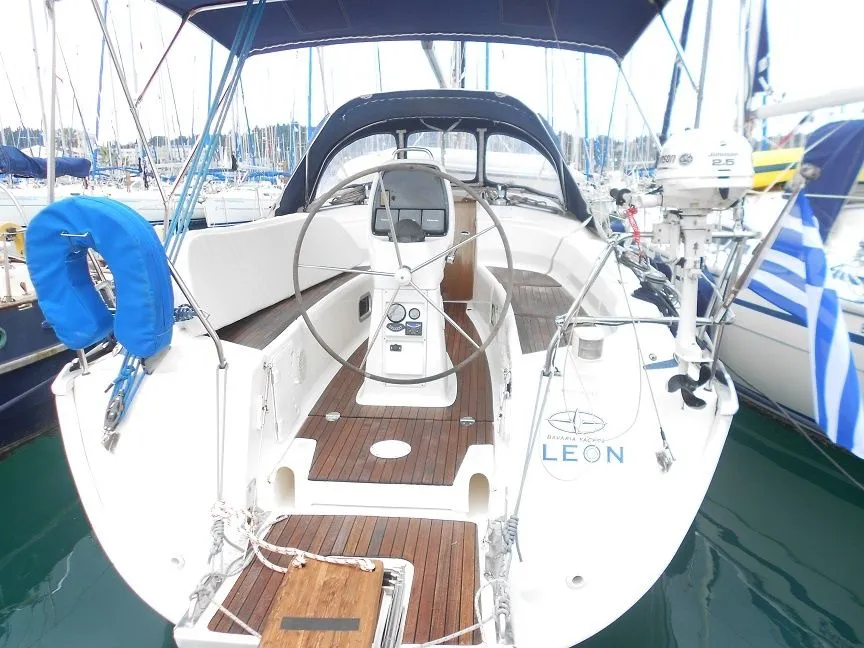 Leon Charterboot - 3