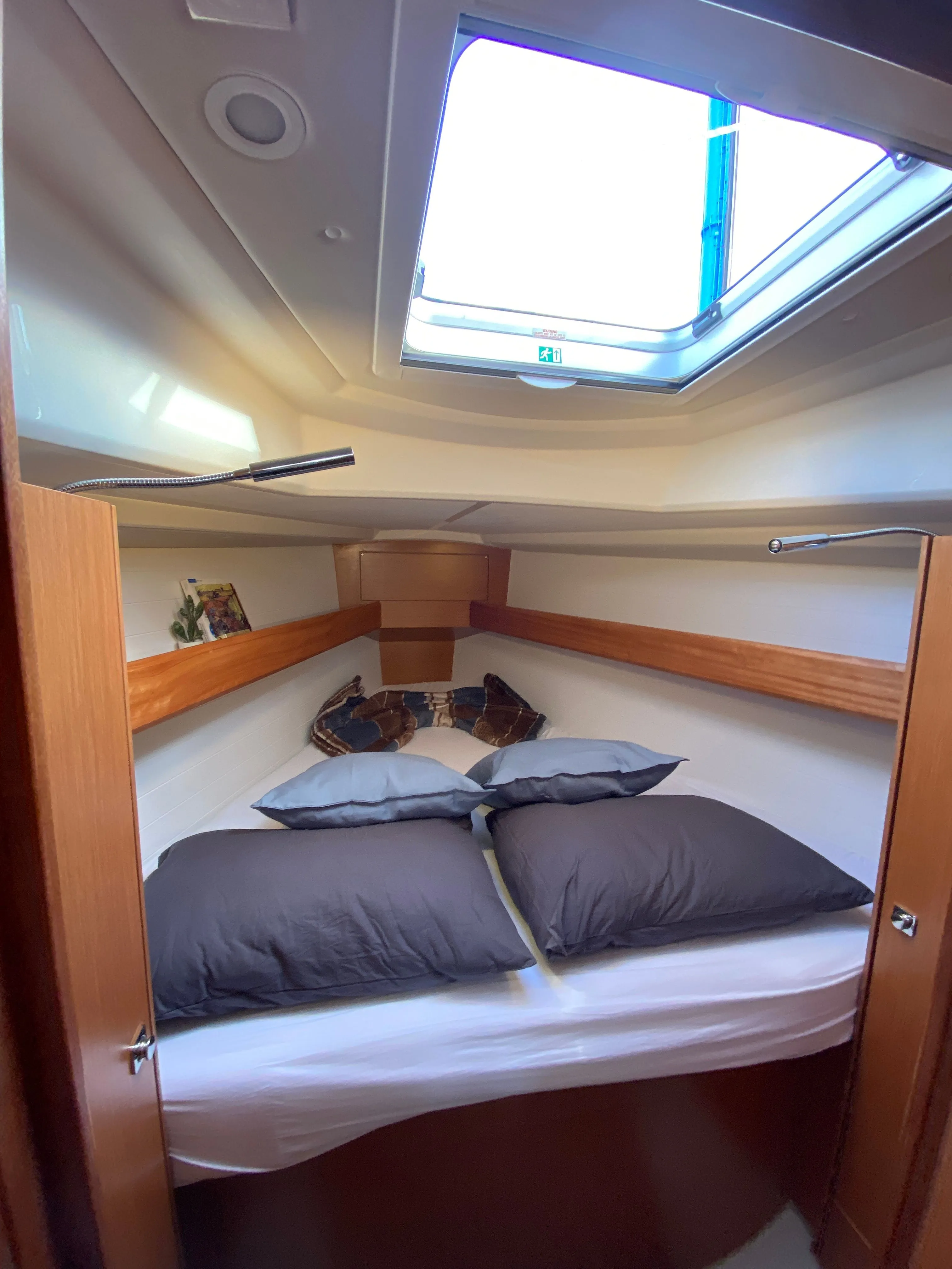 Luna 2 Charterboot - 5