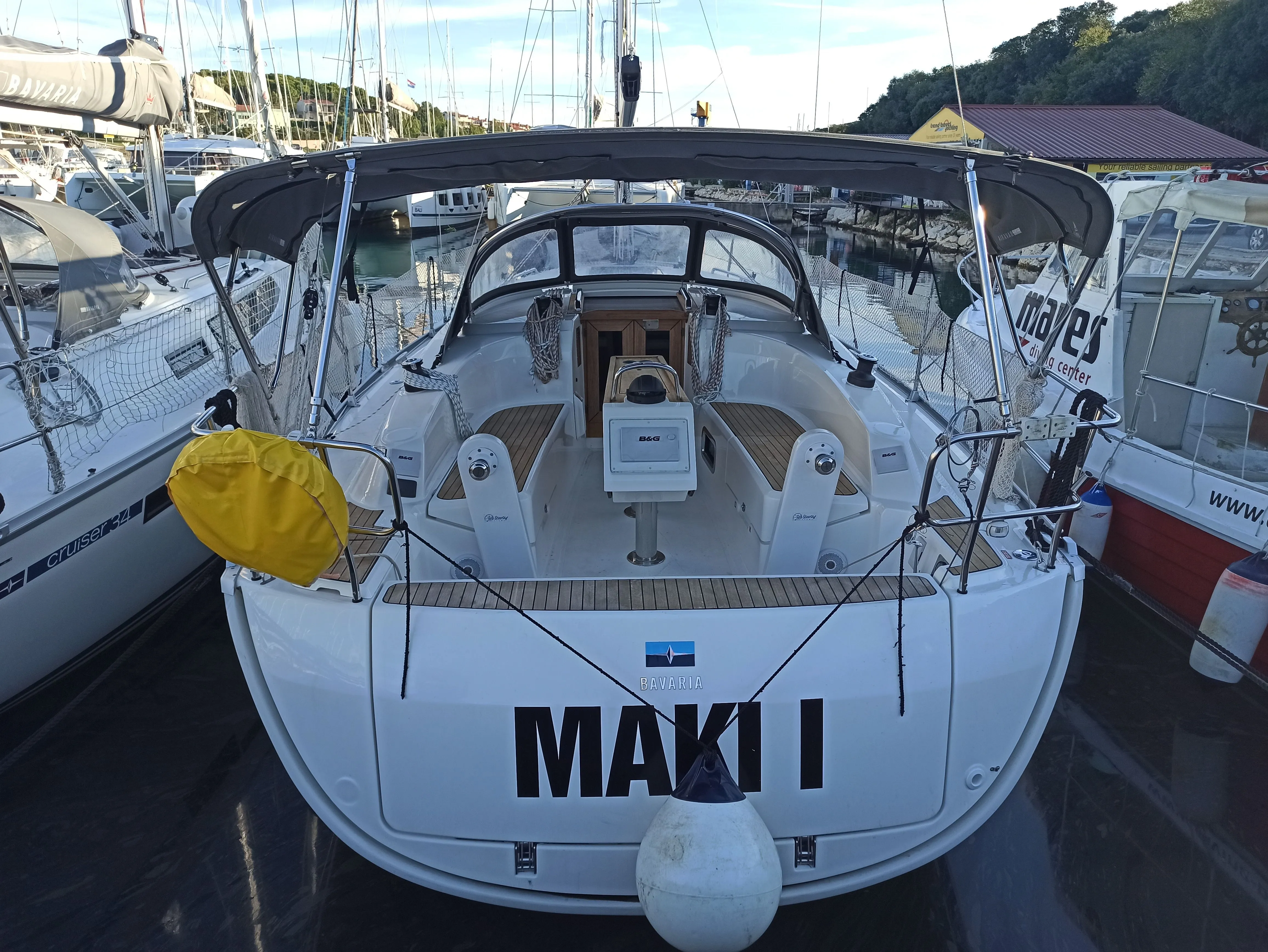9.99m Pula Sailing Yacht Hire