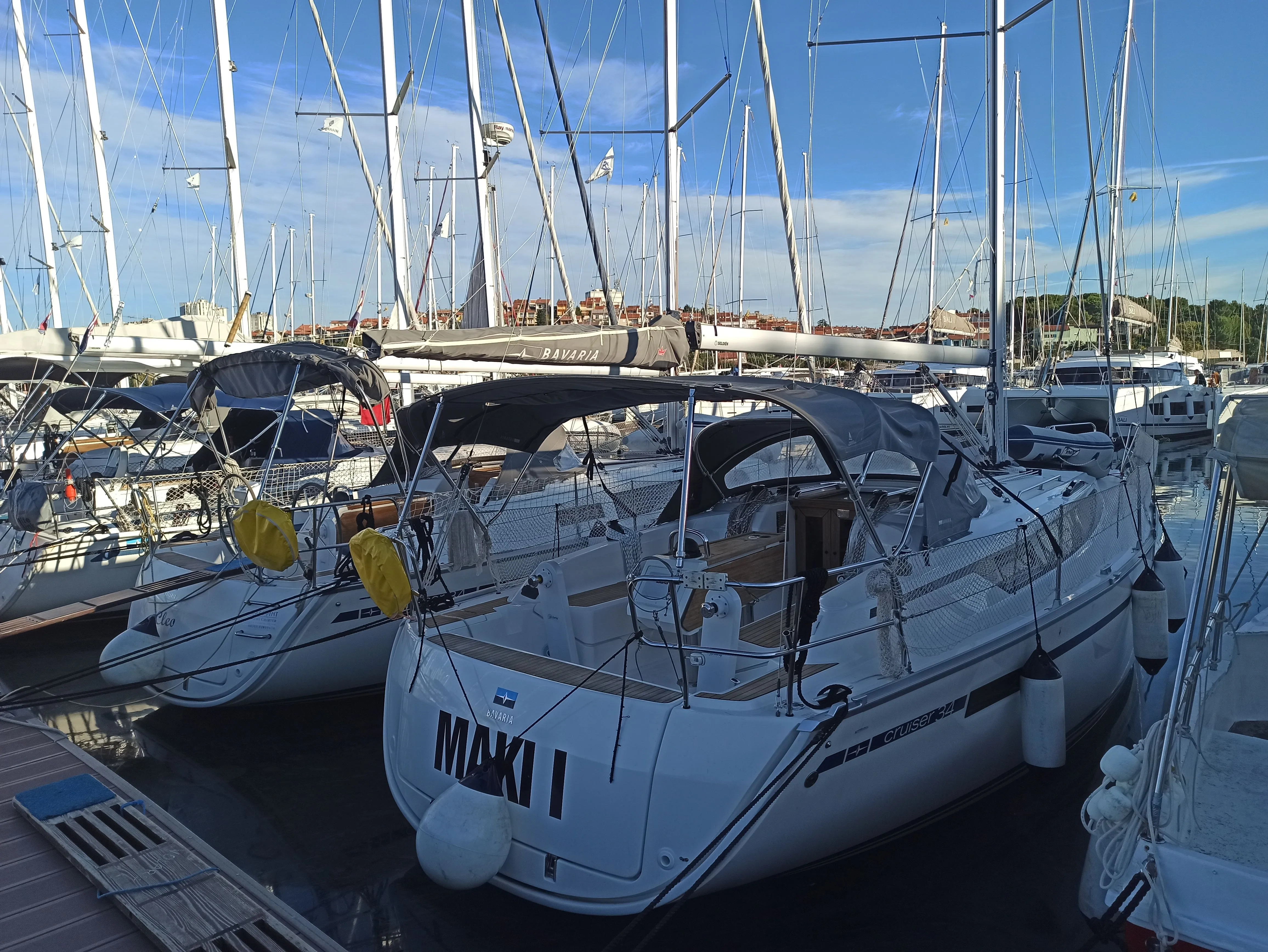 9.99m Pula Sailing Yacht Hire